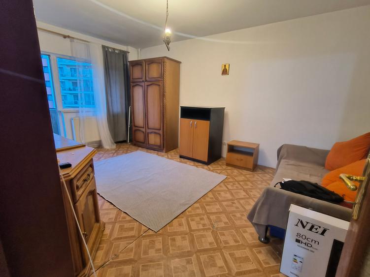 Garsonieră decomandată în Lujerului