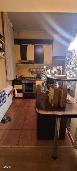 Casă cu 4 camere nedecomandat cu Teren 307 Mp în Schei