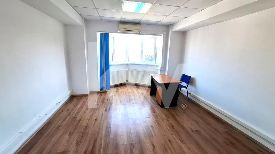 Birou, de 20 mp, în Centrul Civic