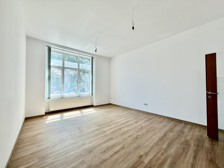Apartament cu 6 camere decomandat, mobilat în Iosefin