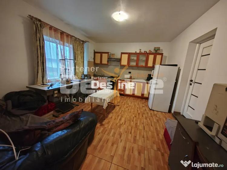 Casă cu 4 camere cu Teren 189 Mp în Valea Adâncă