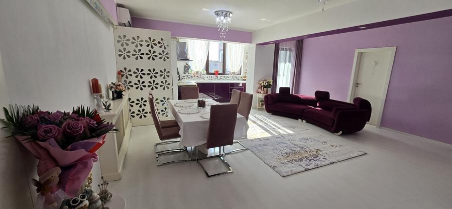 Apartament cu 4 camere decomandat în Km 4-5
