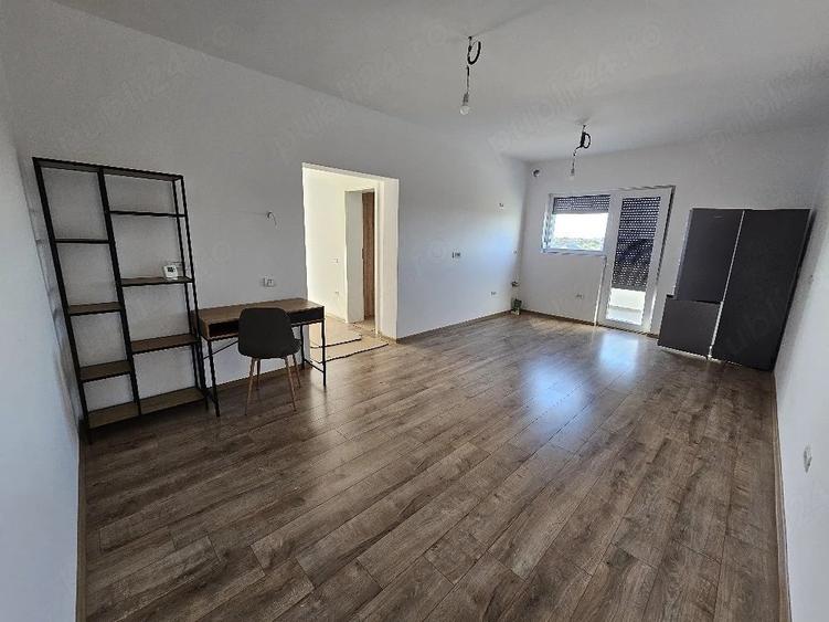 Apartament cu 2 camere decomandat în Giarmata