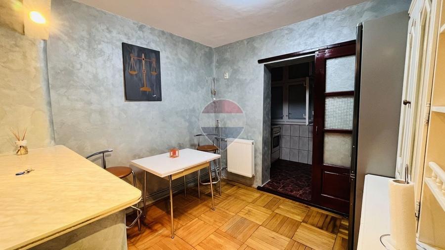 Apartament cu 2 camere decomandat, mobilat în Rogerius