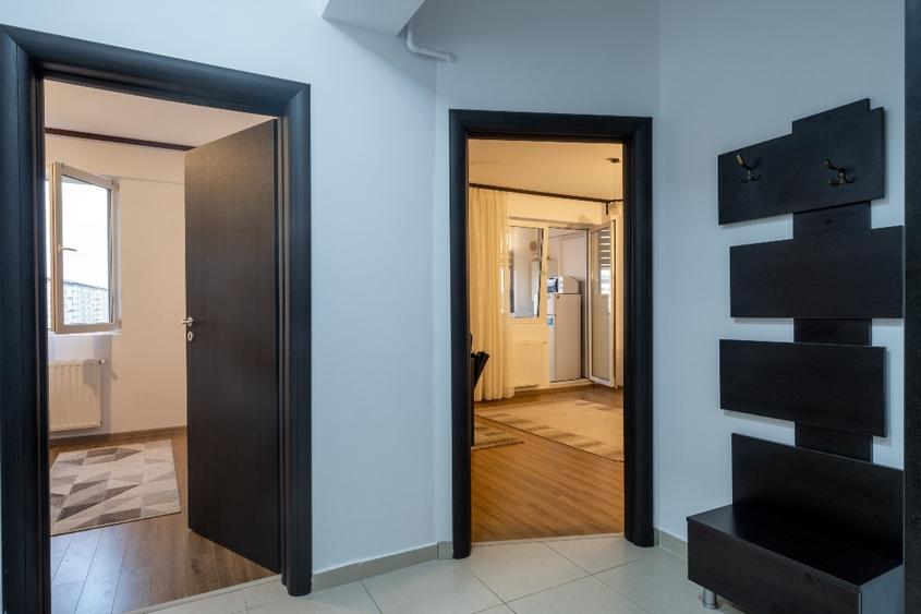 Apartament cu 2 camere decomandat, mobilat în Roșu
