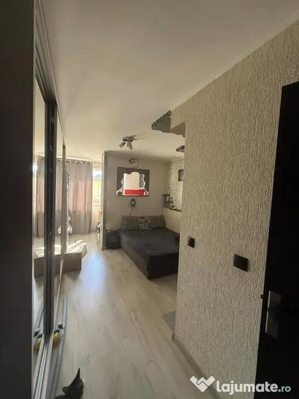 Garsonieră decomandată în Bere