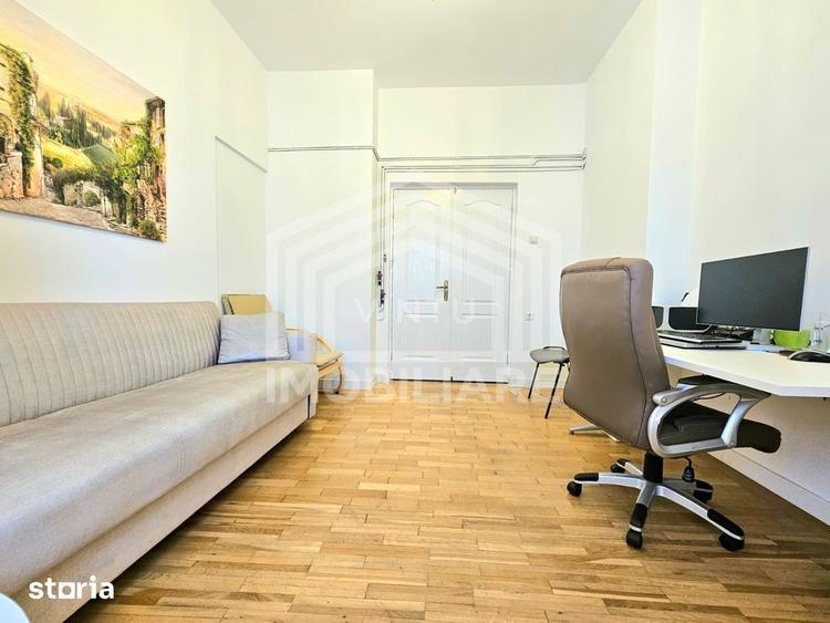 Apartament cu 4 camere în Moșilor