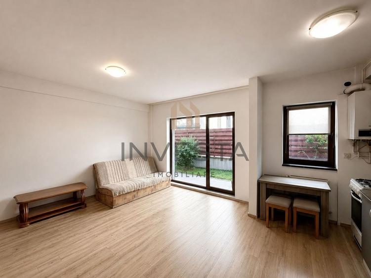 Apartament cu 2 camere semidecomandat, mobilat în Gheorgheni