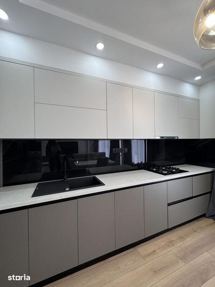 Casă cu 4 camere cu Teren 330 Mp în Central