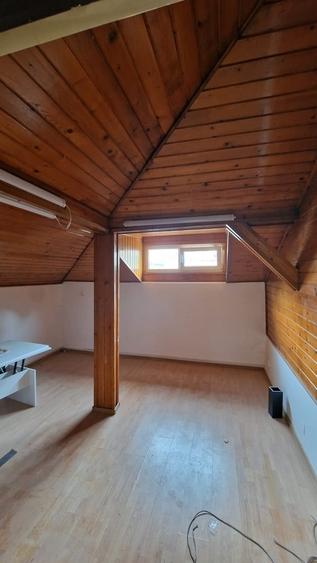 Casă cu 4 camere cu Teren 131 Mp în Gara de Nord