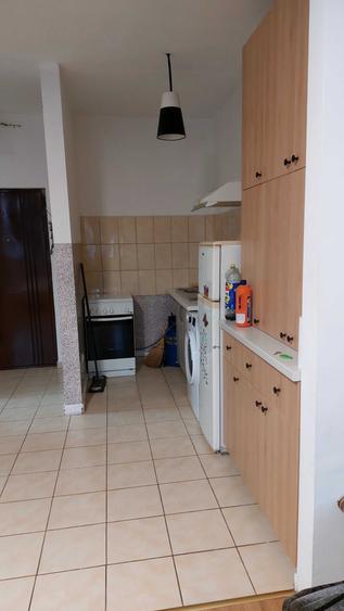 Garsonieră în Granit