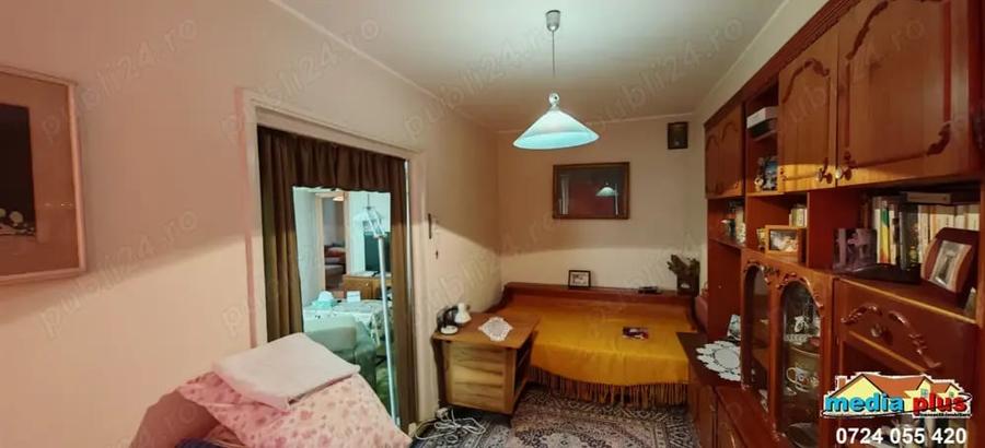 Apartament cu 4 camere semidecomandat în Mazepa 1