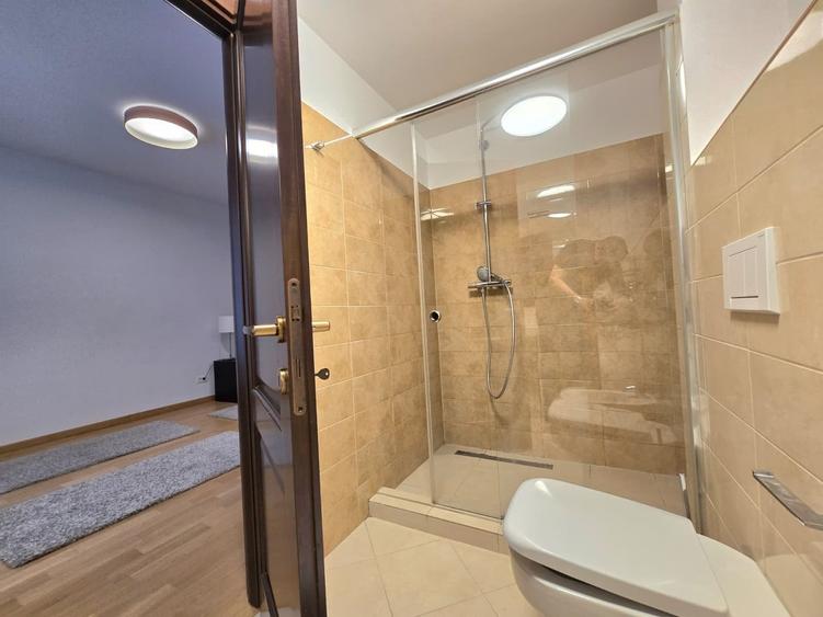 Apartament cu 3 camere în Kiseleff
