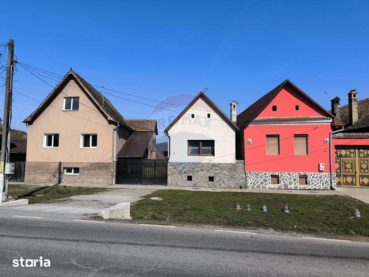 Casă cu 2 camere cu Teren 913 Mp în Central
