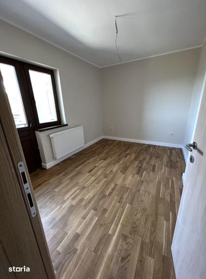 Apartament cu 3 camere decomandat în Clăbucet