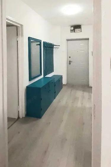 Apartament cu 3 camere decomandat în Tudor