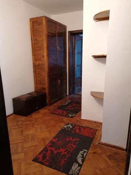 Apartament cu 2 camere decomandat în Dumbrăvița