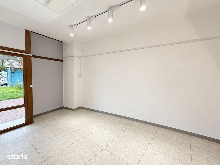 Spațiu comercial, de 28 mp, în Alexandru cel Bun