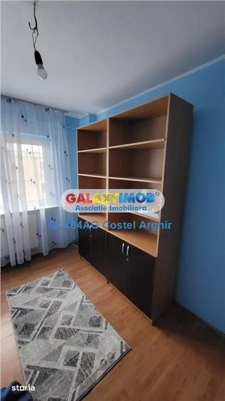 Apartament cu 4 camere decomandat în Găvana