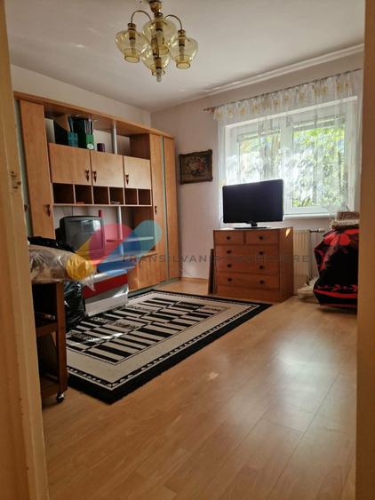 Apartament 4 camere | 82 mp utili | Garaj | Pivniță - 2