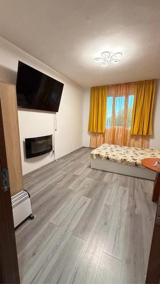 Garsonieră decomandată în Central