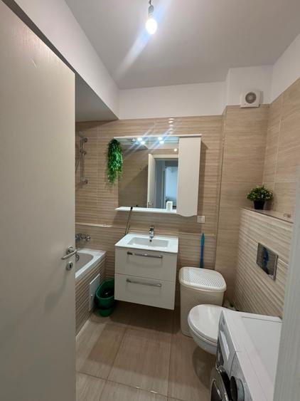 Apartament cu 2 camere decomandat în Drumul Taberei