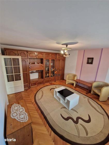 Apartament cu 2 camere decomandat în Steaua