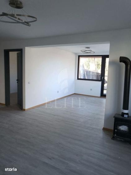 Apartament cu 3 camere semidecomandat în Semicentral