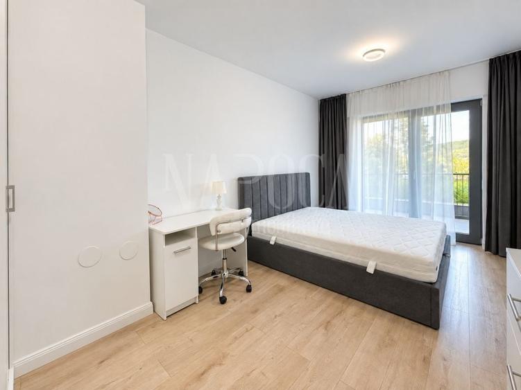 Apartament cu 3 camere semidecomandat în Zorilor