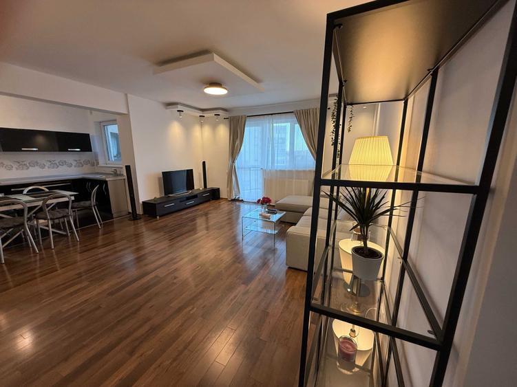 Apartament cu 2 camere semidecomandat în Exterior Vest