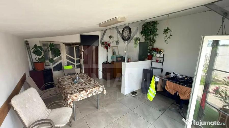 Casă cu 3 camere cu Teren 332 Mp în Popoveni
