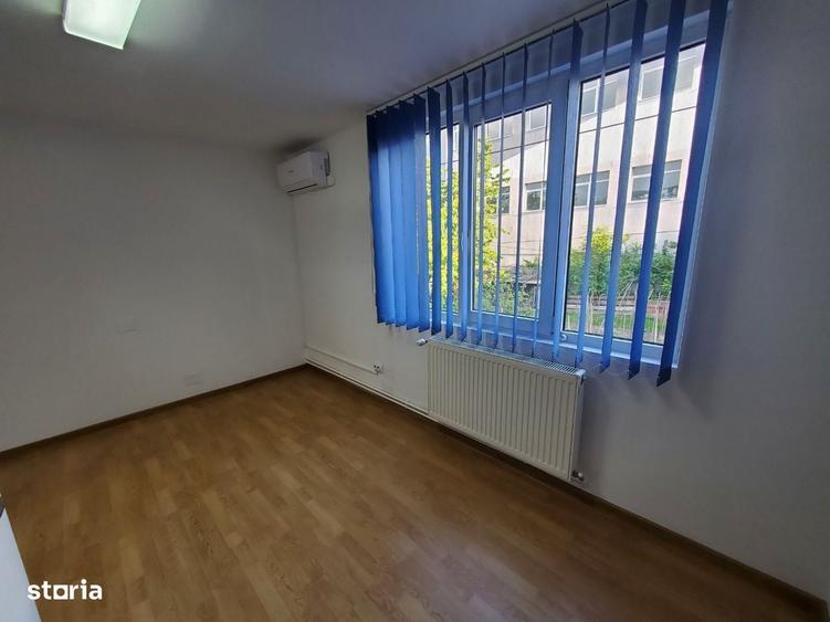 Casa cu 6 camere in Buna Ziua, curte 400 mp, birou sau locuinta! - 11