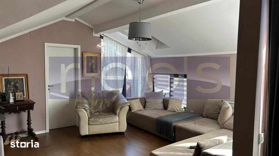 Apartament cu 4 camere semidecomandat, mobilat în Centrul Civic