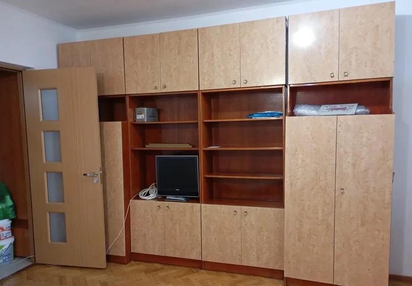 Garsonieră semidecomandată în Podul de Piatră