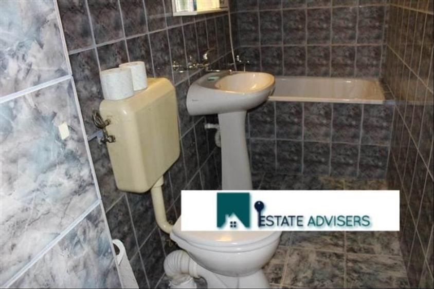 Apartament cu 2 camere semidecomandat, mobilat în Romană