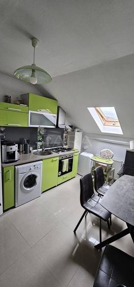 Apartament cu 2 camere decomandat, mobilat în Zorilor