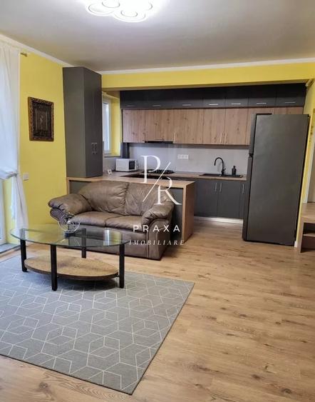 Apartament cu 2 camere, 53mp, balcon, mobilat, LIFT, AC, zona Sesul de Sus! - 1