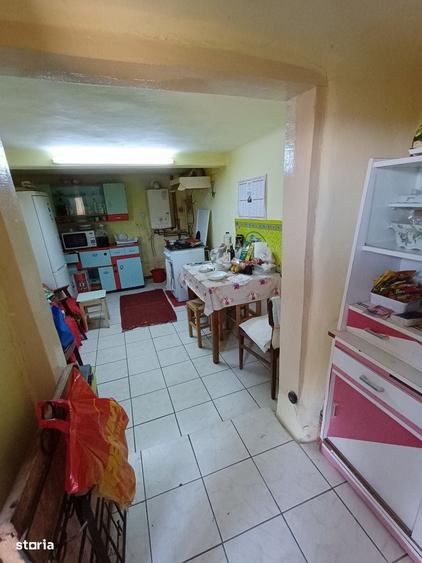 Casă cu 3 camere cu Teren 260 Mp în Central
