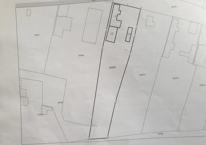 Casă cu Teren 1853 Mp în Sarichioi