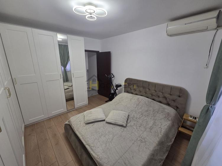 Apartament cu 3 camere decomandat, mobilat în Central