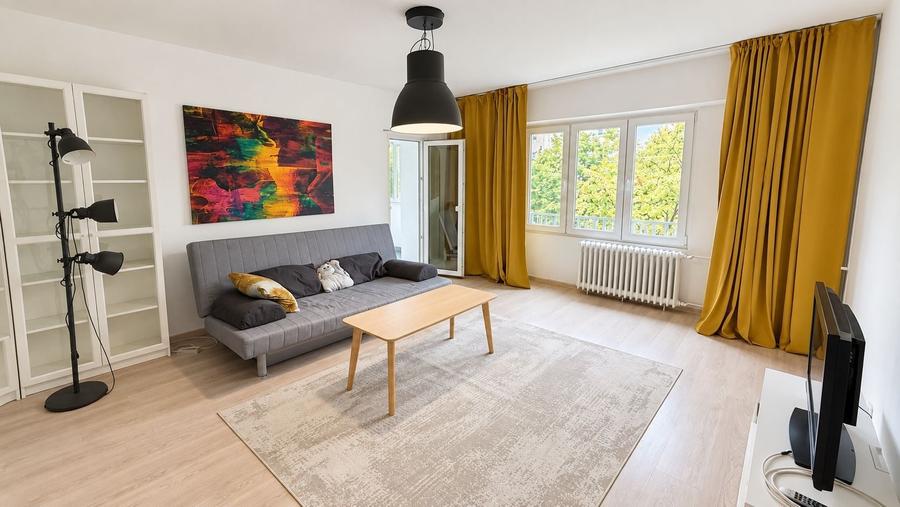 Apartament cu 3 camere decomandat în Timpuri Noi