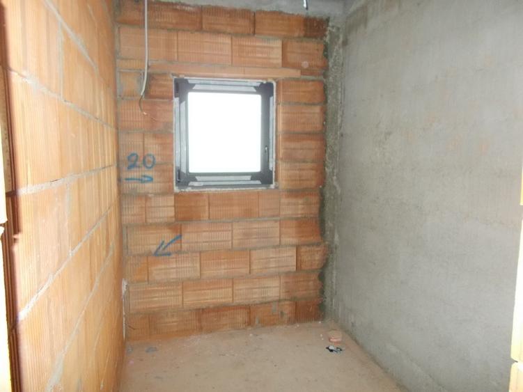 Duplex cu 3 camere cu Teren 310 Mp în Urseni