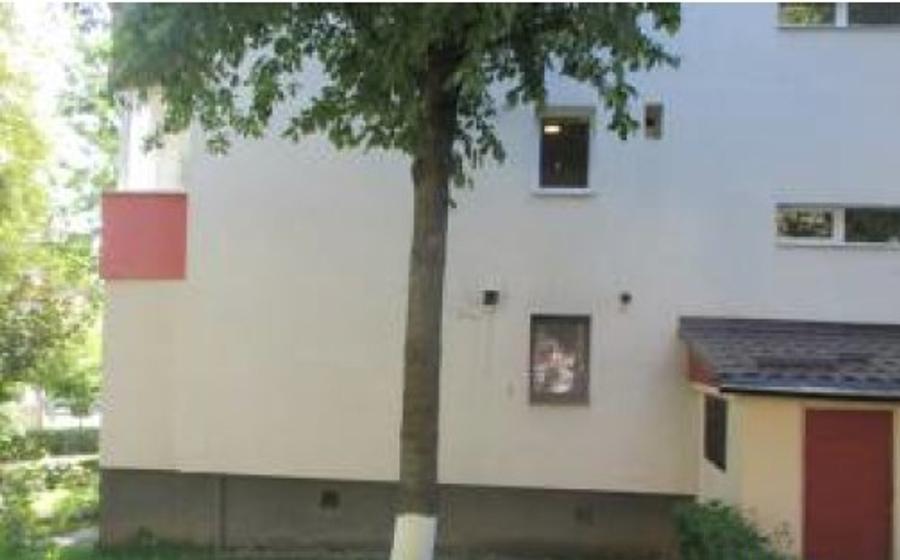 Apartament cu 3 camere în Răcădău