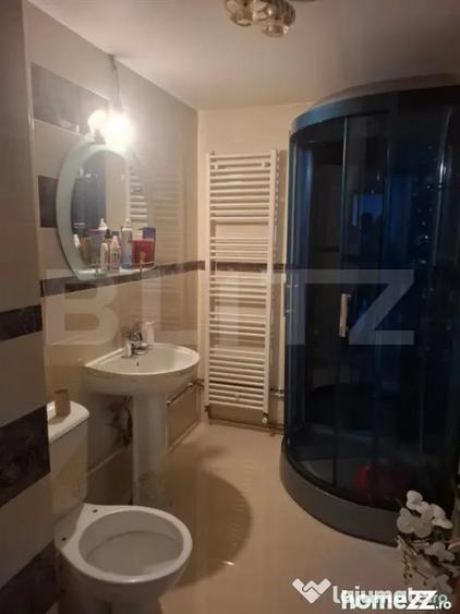 Apartament cu 2 camere semidecomandat în Micro 11