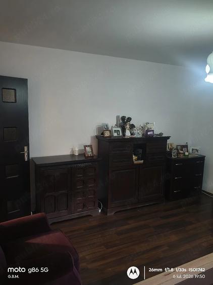 Vand apartament cu doua camere confort l - 1