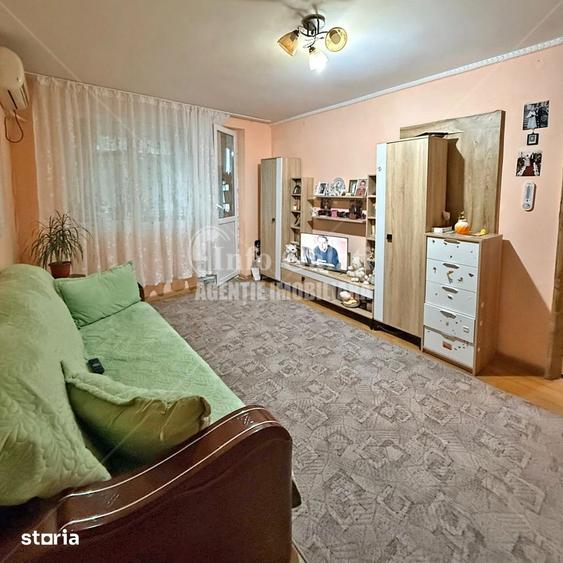 Apartament cu 2 camere în Micro 19 — fotografia 1