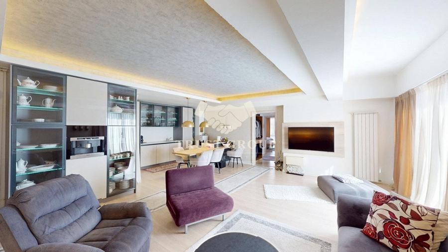 Apartament cu 4 camere decomandat, mobilat în Kiseleff