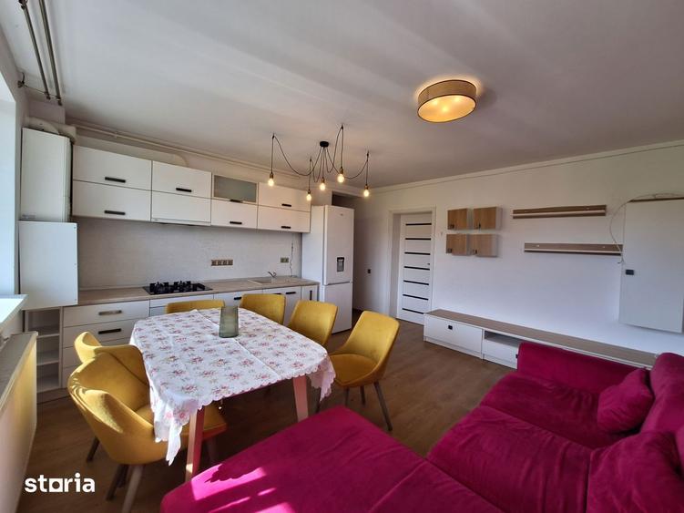 Apartament cu 3 camere semidecomandat, mobilat în Florești