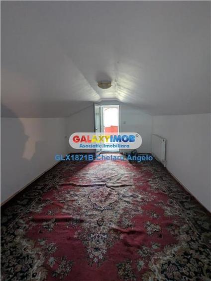 Casă cu 5 camere cu Teren 880 Mp în Snagov
