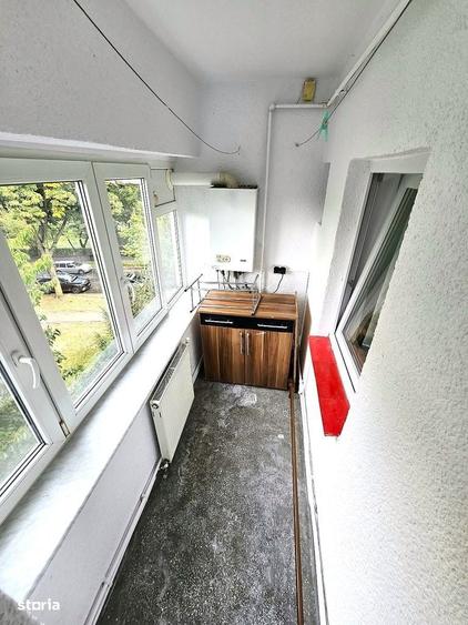 Apartament cu 2 camere decomandat în Micro 17